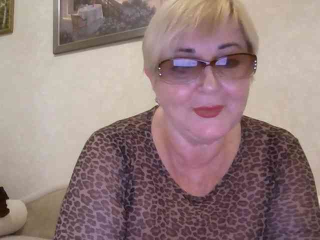 KarinkaSweet webcam
