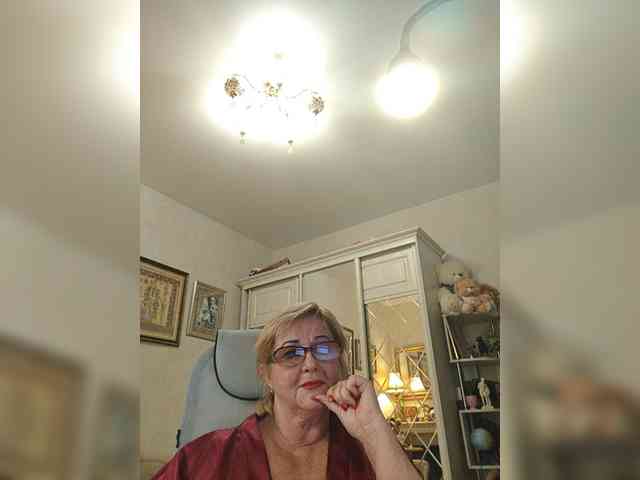 KarinkaSweet webcam