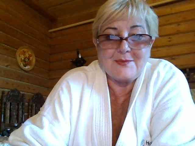 KarinkaSweet webcam