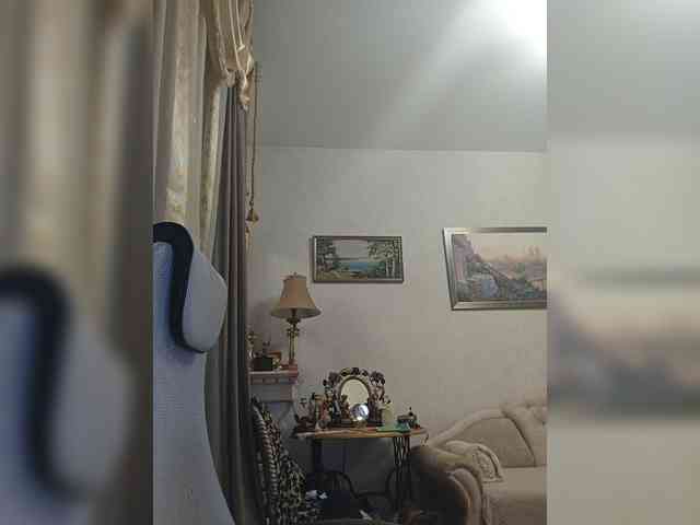 KarinkaSweet webcam