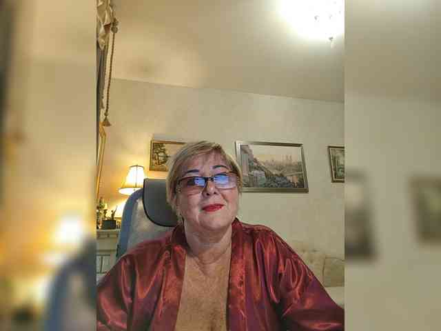 KarinkaSweet webcam