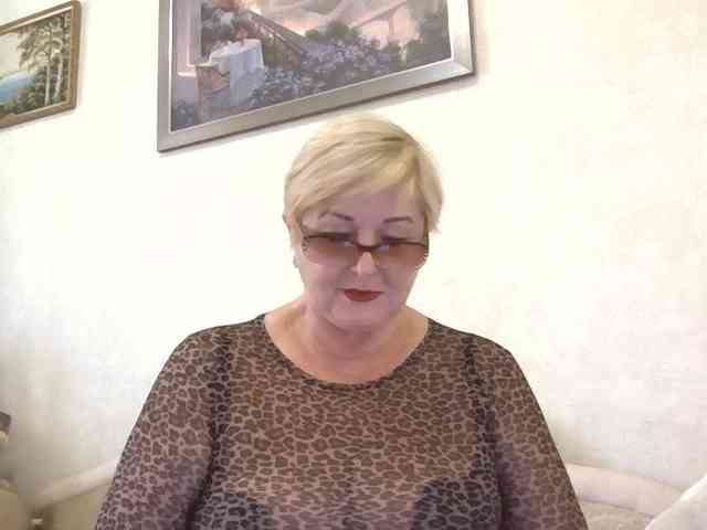 KarinkaSweet webcam