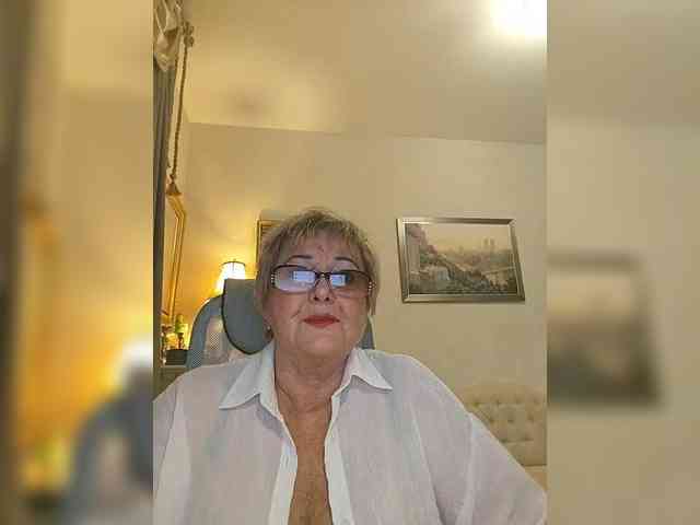 KarinkaSweet webcam