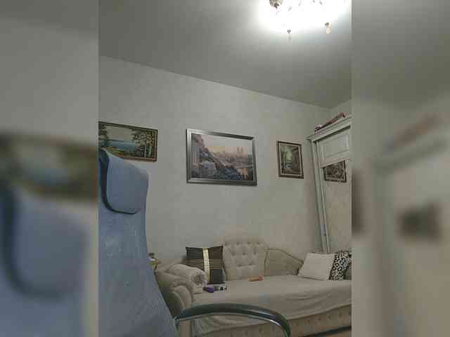 KarinkaSweet webcam