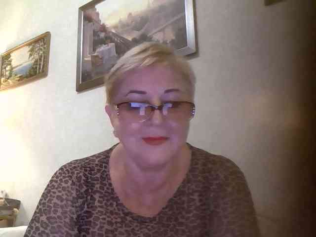 KarinkaSweet webcam