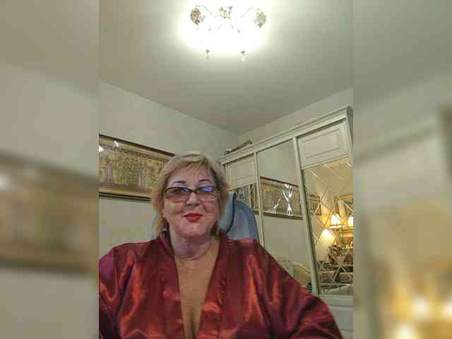 KarinkaSweet webcam