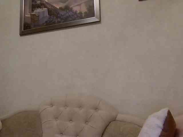 KarinkaSweet webcam