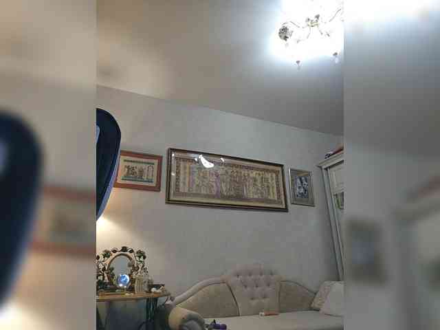 KarinkaSweet webcam