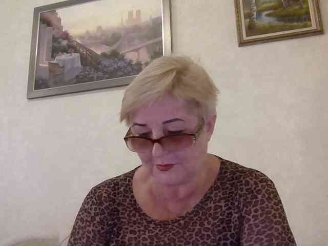 KarinkaSweet webcam