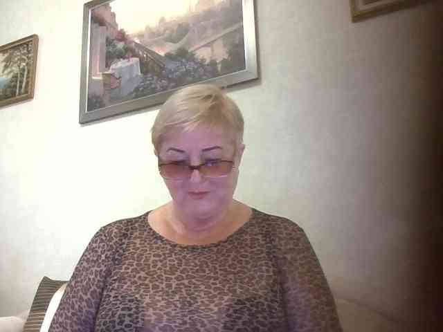 KarinkaSweet webcam