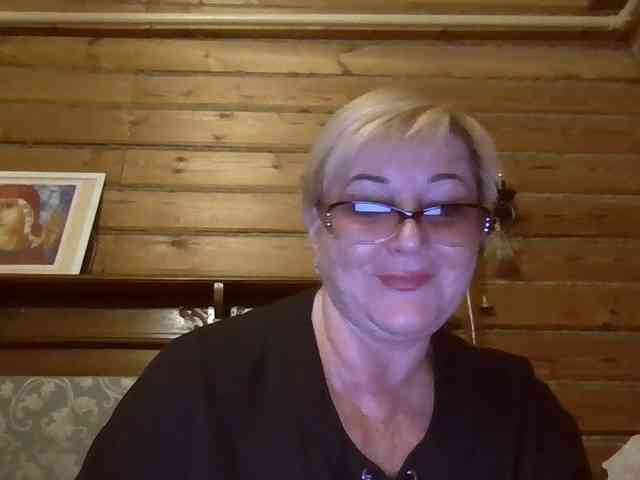 KarinkaSweet webcam