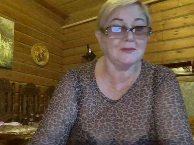 KarinkaSweet webcam