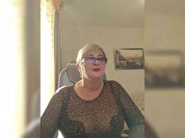 KarinkaSweet webcam