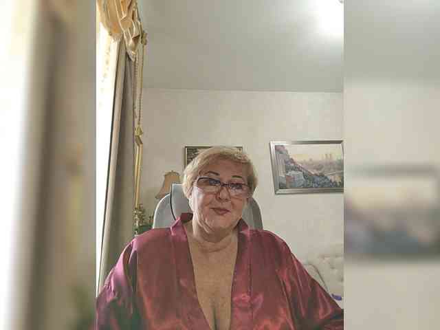 KarinkaSweet webcam