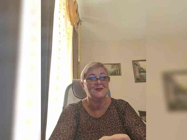 KarinkaSweet webcam
