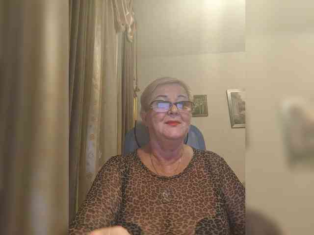 KarinkaSweet webcam