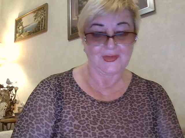 KarinkaSweet webcam