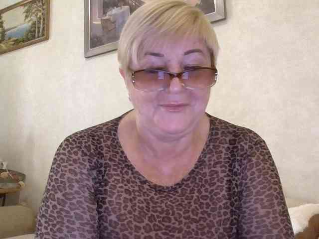 KarinkaSweet webcam