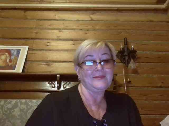 KarinkaSweet webcam