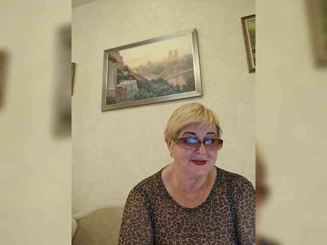 KarinkaSweet webcam