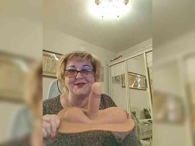 KarinkaSweet webcam