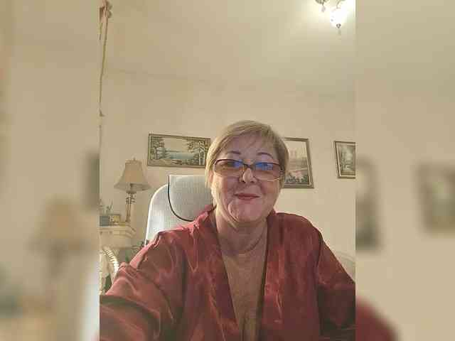 KarinkaSweet webcam