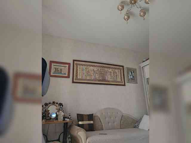 KarinkaSweet webcam