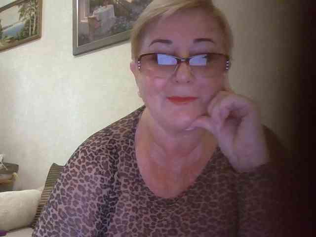 KarinkaSweet webcam