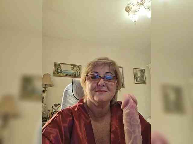 KarinkaSweet webcam