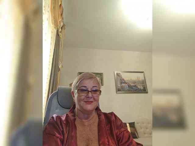 KarinkaSweet webcam
