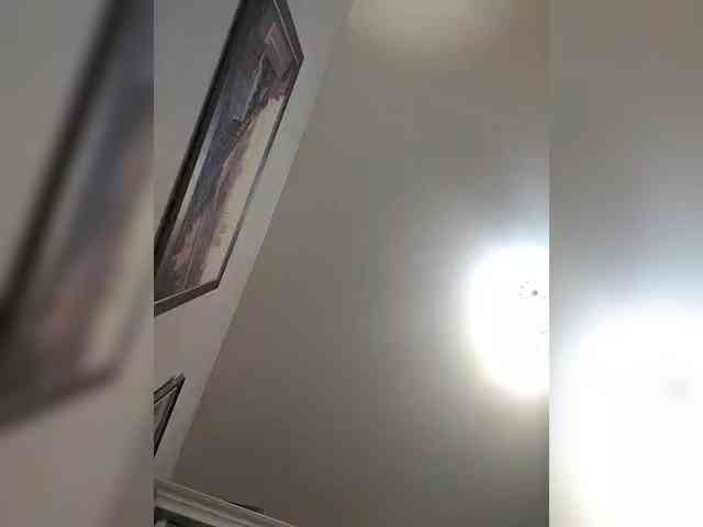 KarinkaSweet webcam