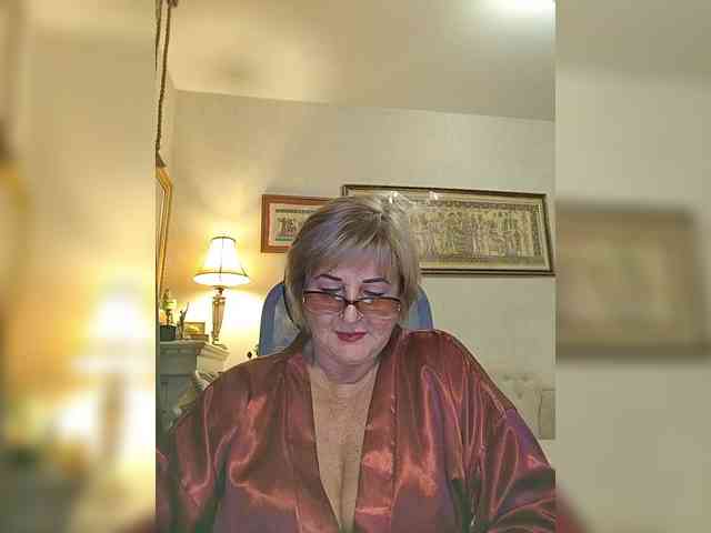 KarinkaSweet webcam