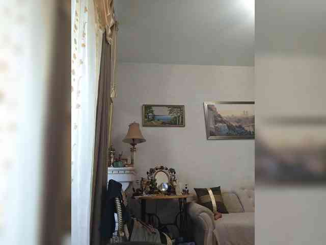 KarinkaSweet webcam