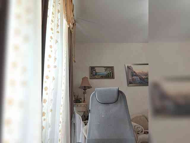 KarinkaSweet webcam