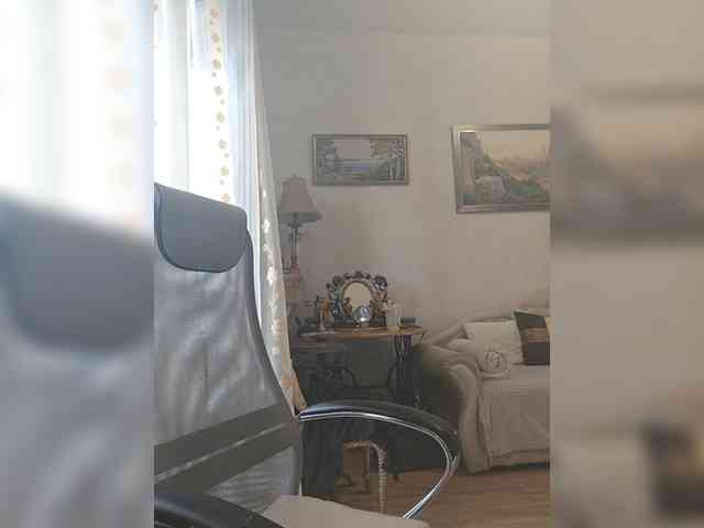 KarinkaSweet webcam