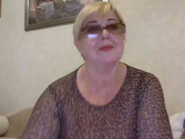 KarinkaSweet webcam