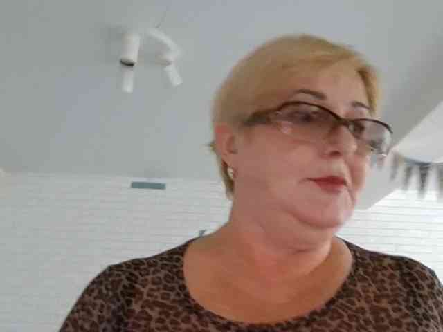 livesex cam KarinkaSweet