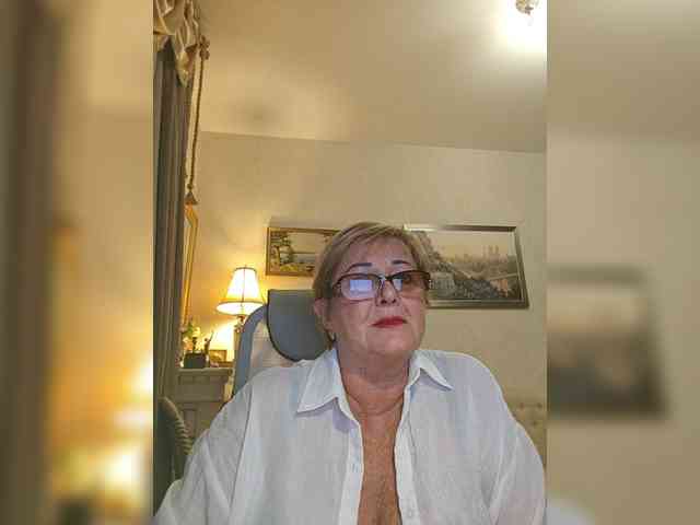KarinkaSweet webcam
