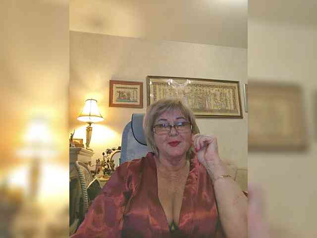 KarinkaSweet webcam