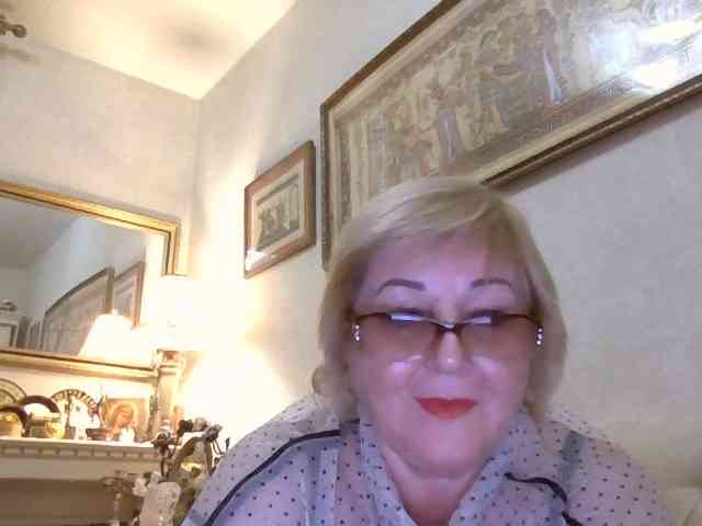 KarinkaSweet webcam
