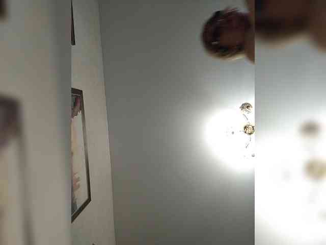 KarinkaSweet webcam