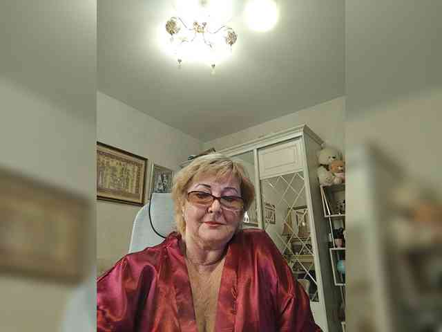KarinkaSweet webcam