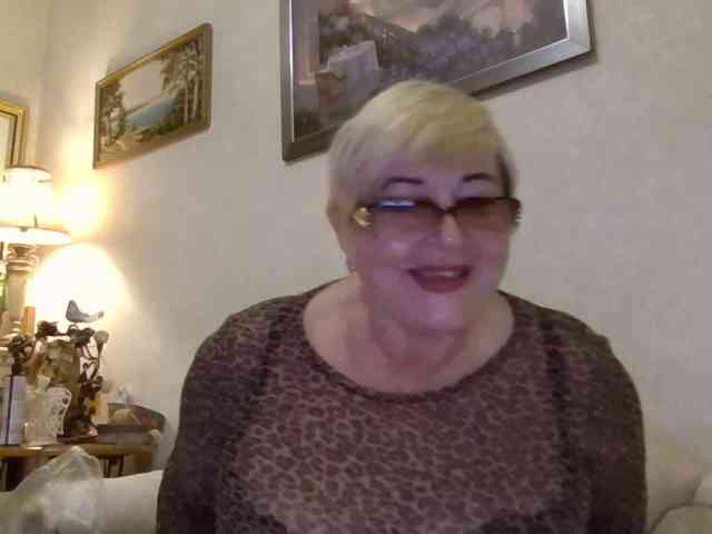 KarinkaSweet webcam