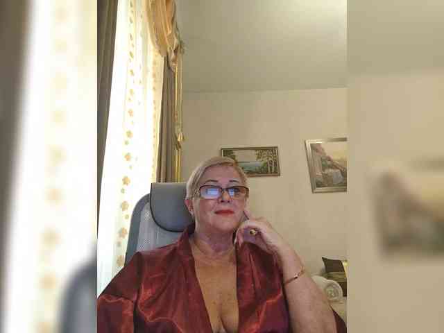 KarinkaSweet webcam