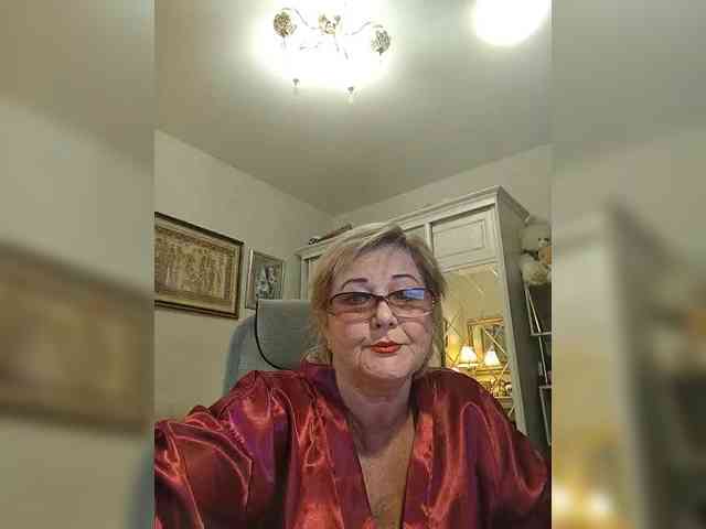 KarinkaSweet webcam