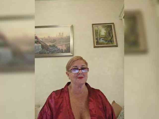 KarinkaSweet webcam