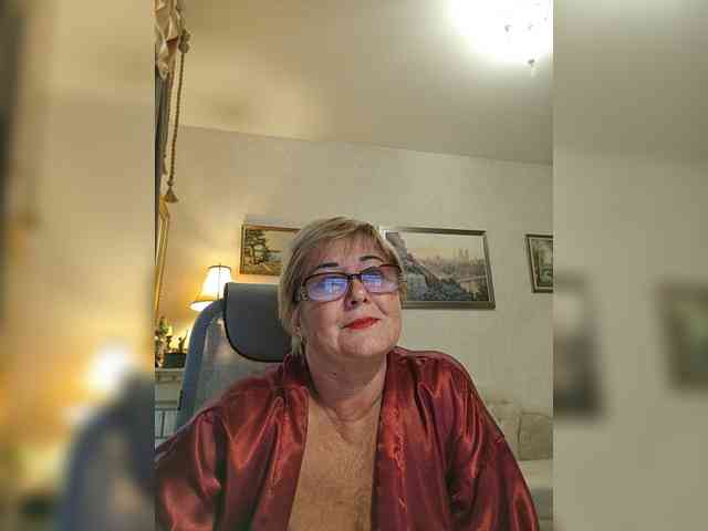 KarinkaSweet webcam