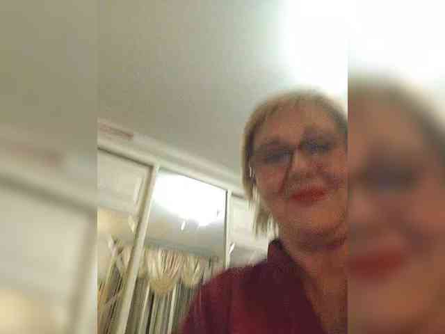KarinkaSweet webcam
