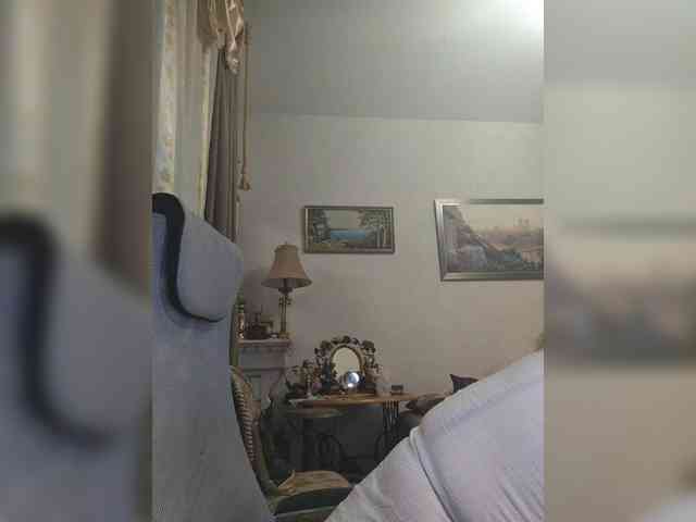 KarinkaSweet webcam