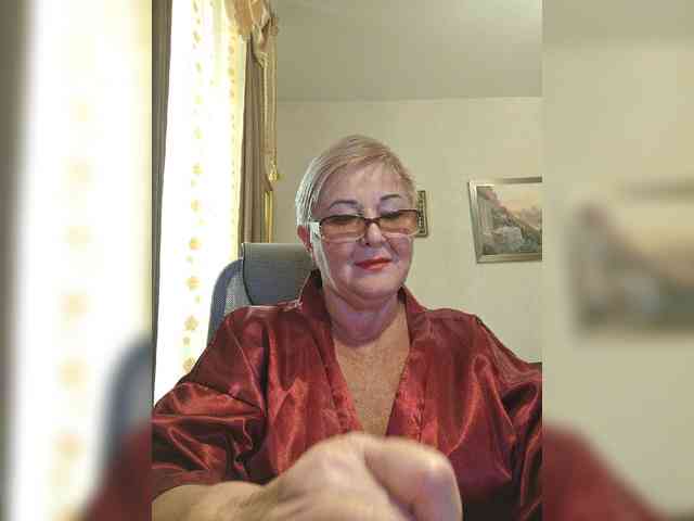 KarinkaSweet webcam